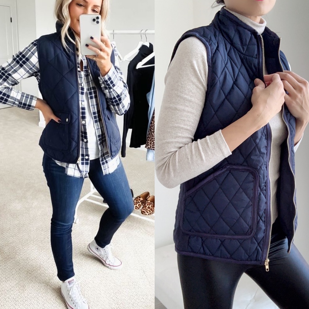 LUXE QUILTED VEST - NAVY - Picture 1 of 6